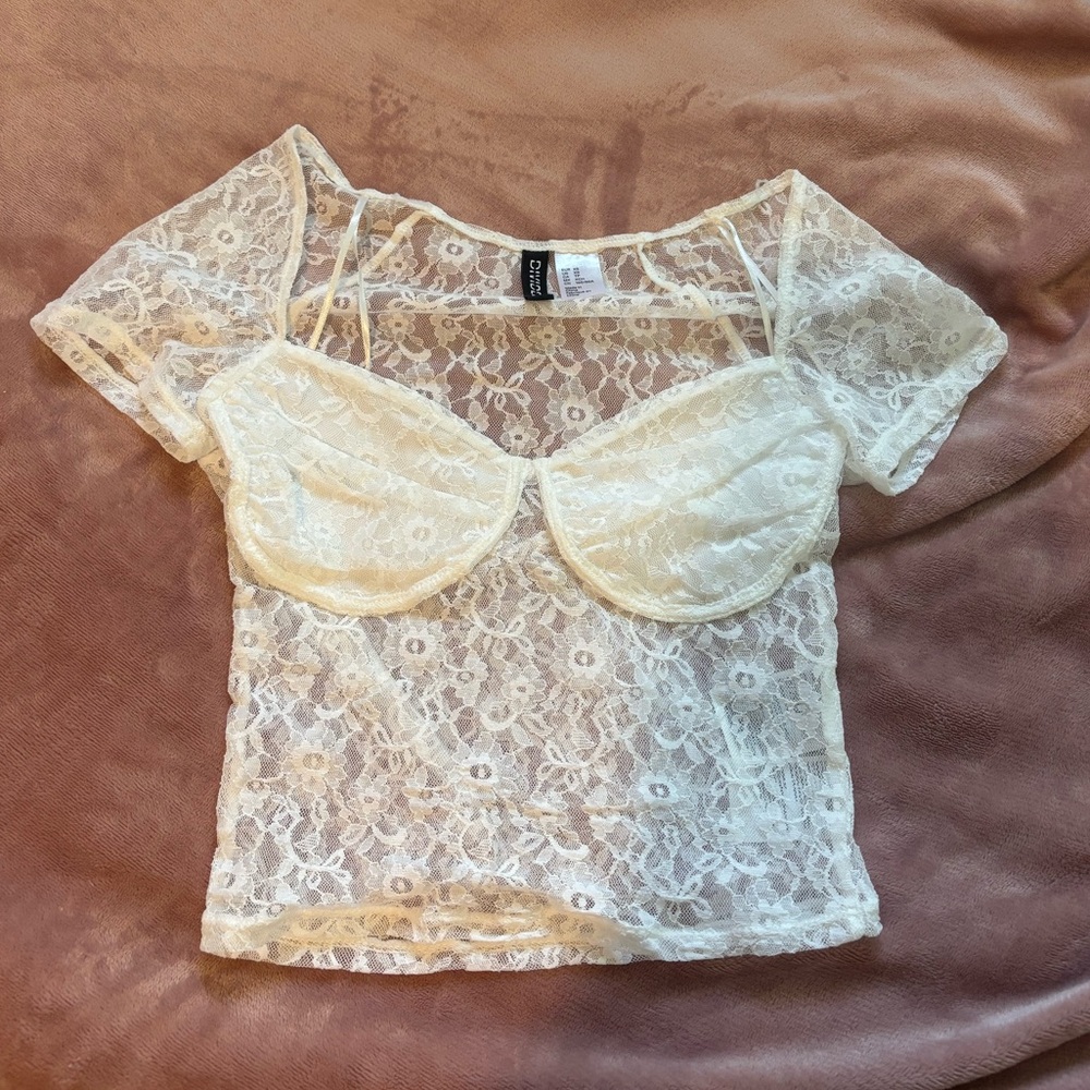 White lace crop top from forever 21